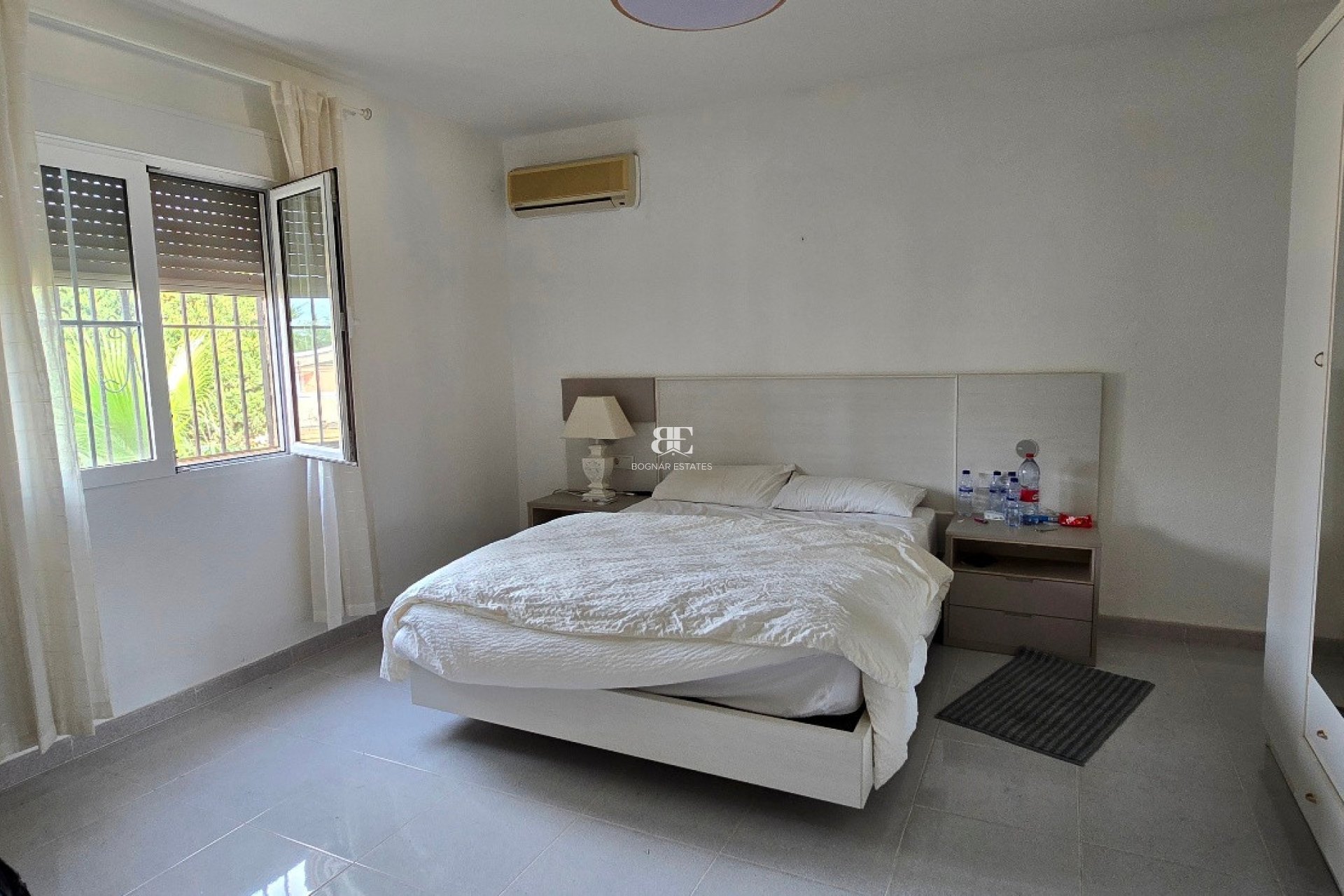 Herverkoop - Villa -
Torrevieja - El Chaparral