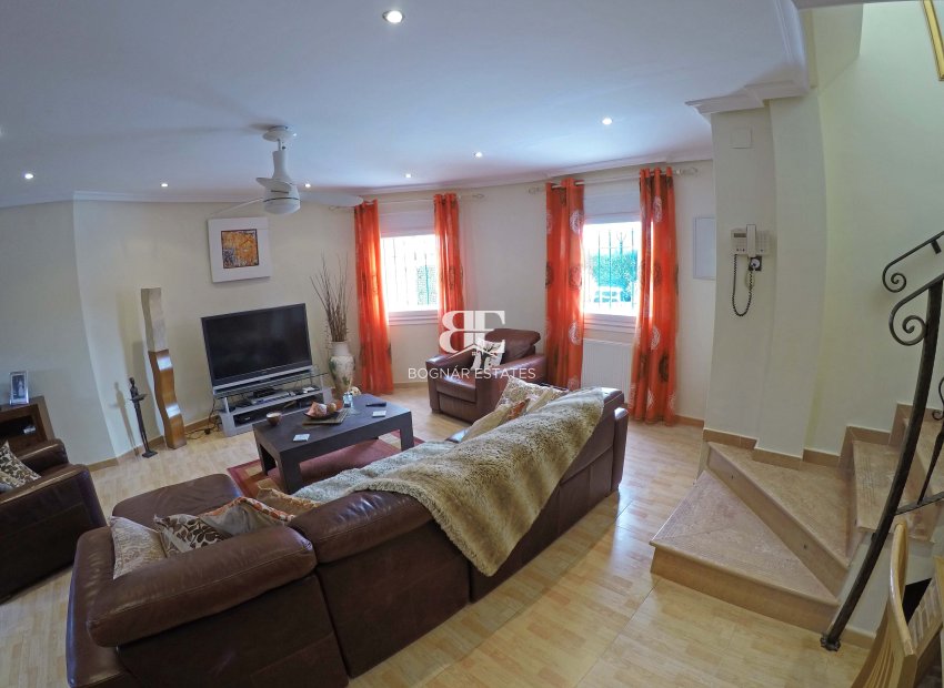 Herverkoop - Villa -
Torrevieja - El Chaparral