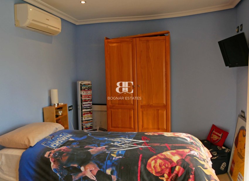 Herverkoop - Villa -
Torrevieja - El Chaparral