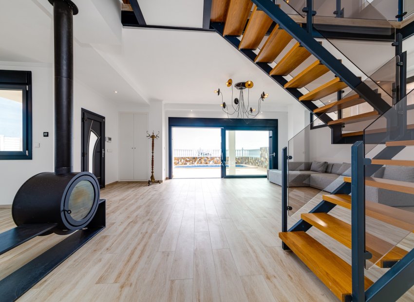 Herverkoop - Villa -
Torrevieja - La Mata