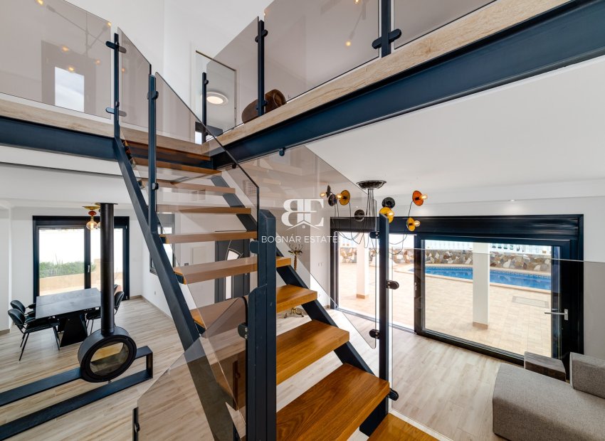 Herverkoop - Villa -
Torrevieja - La Mata