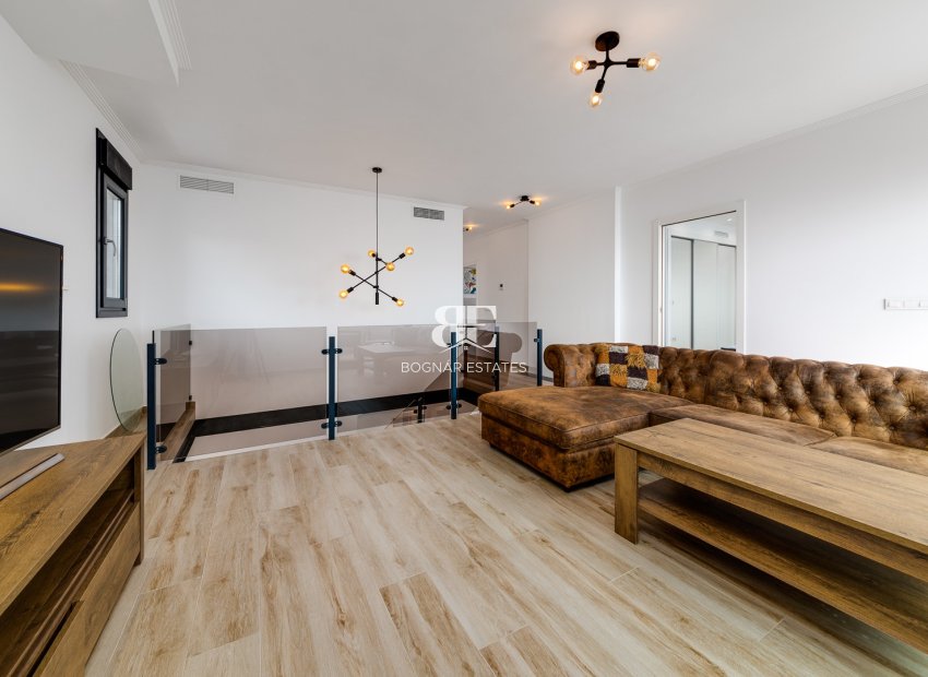 Herverkoop - Villa -
Torrevieja - La Mata