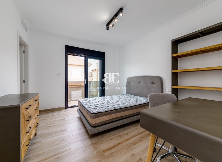 Herverkoop - Villa -
Torrevieja - La Mata