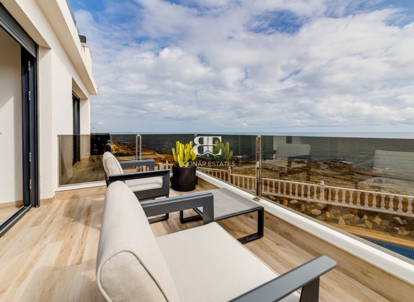 Herverkoop - Villa -
Torrevieja - La Mata
