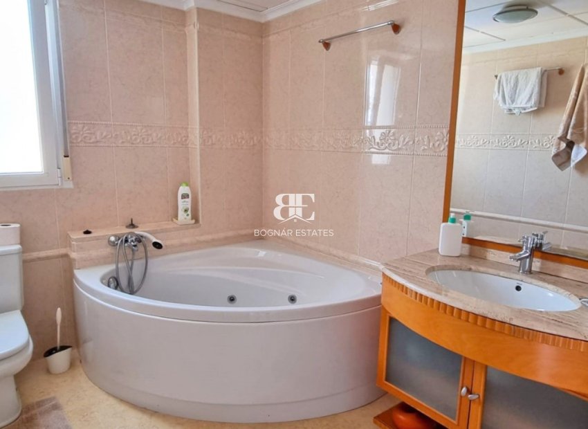 Herverkoop - Villa -
Torrevieja - La Mata