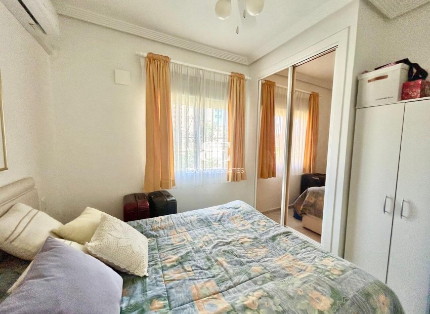 Herverkoop - Villa -
Torrevieja - La Siesta