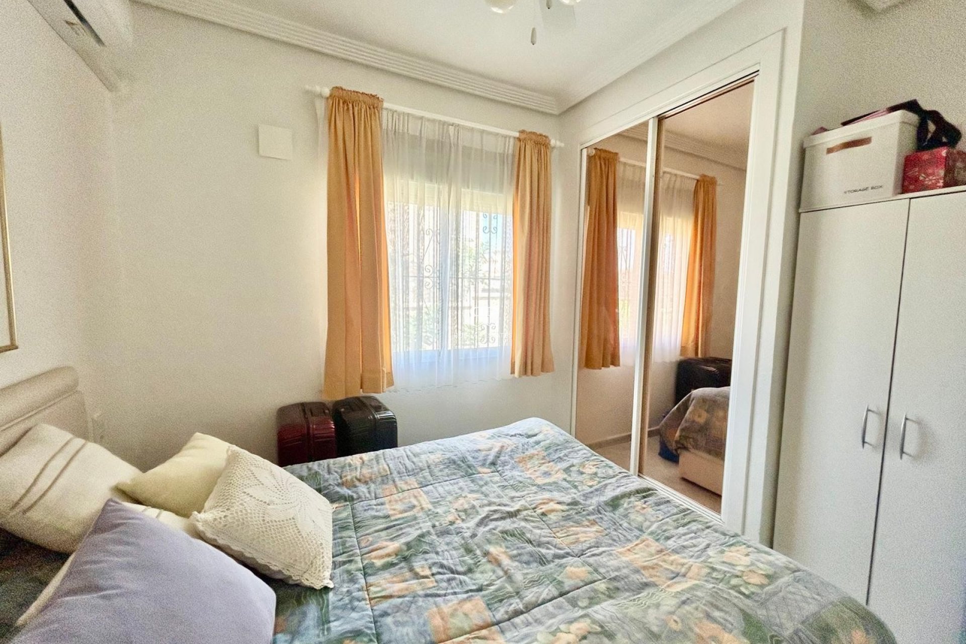 Herverkoop - Villa -
Torrevieja - La Siesta