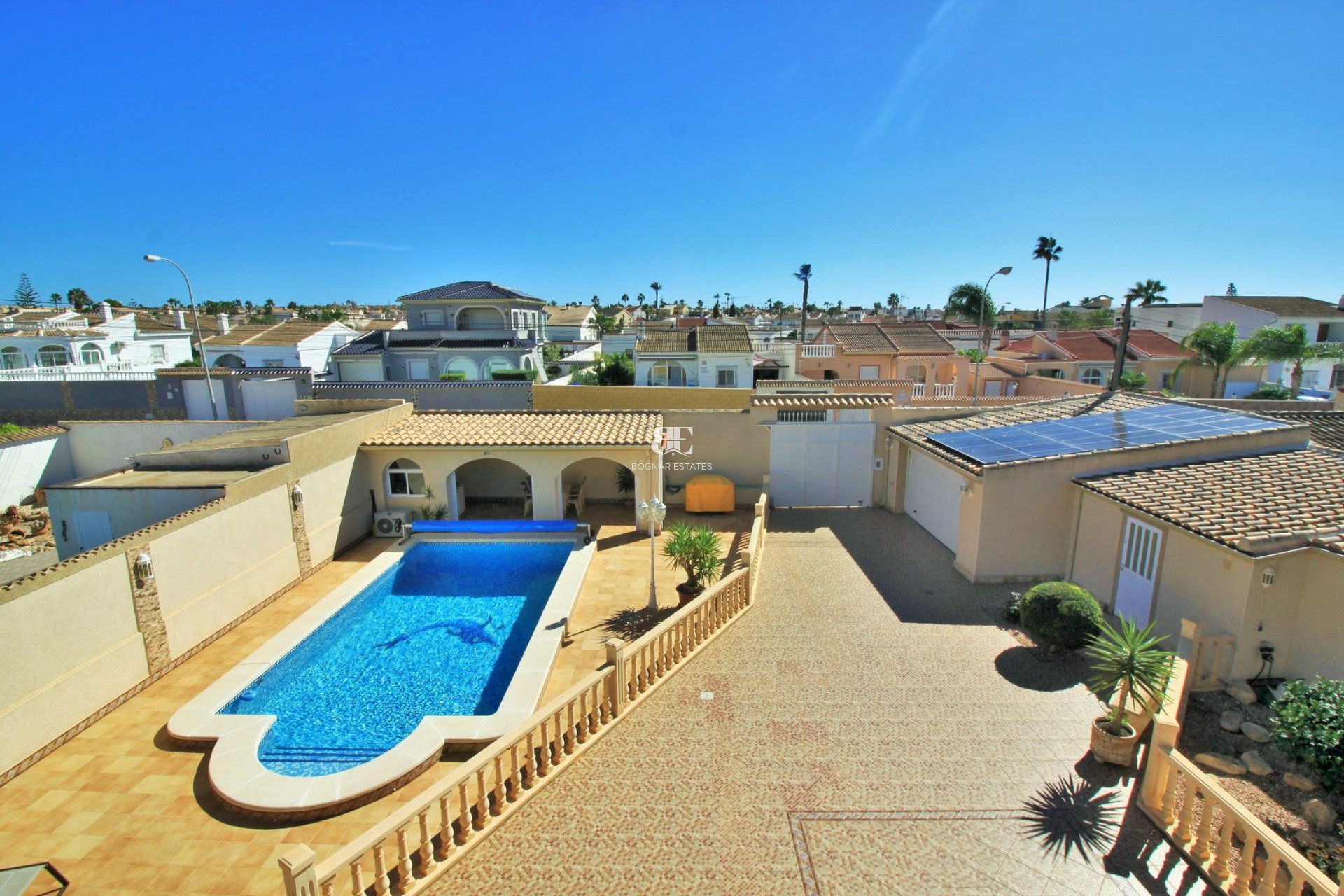 Herverkoop - Villa -
Torrevieja - La Siesta