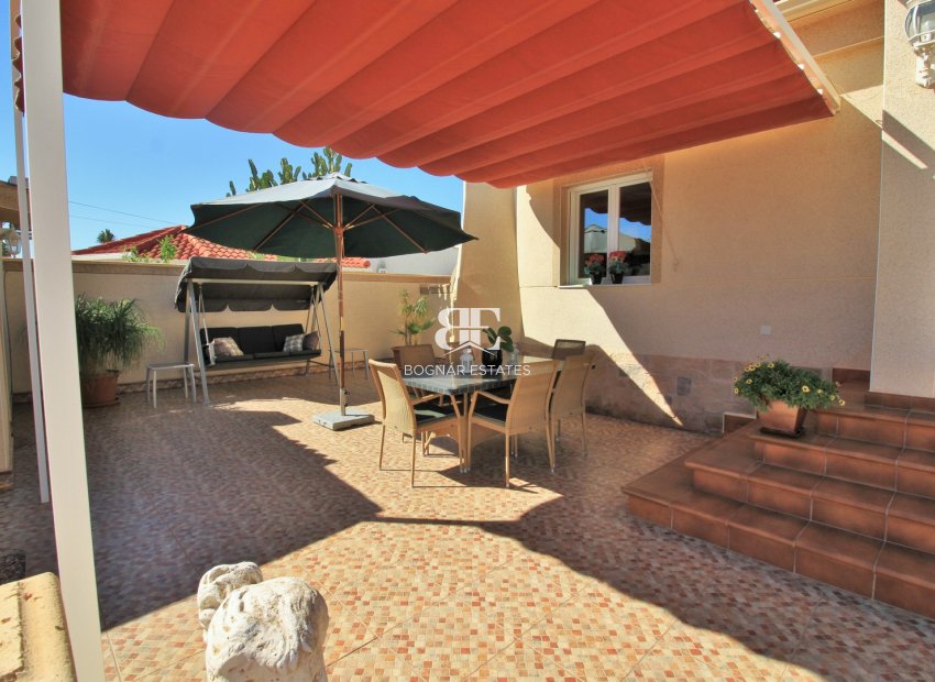 Herverkoop - Villa -
Torrevieja - La Siesta