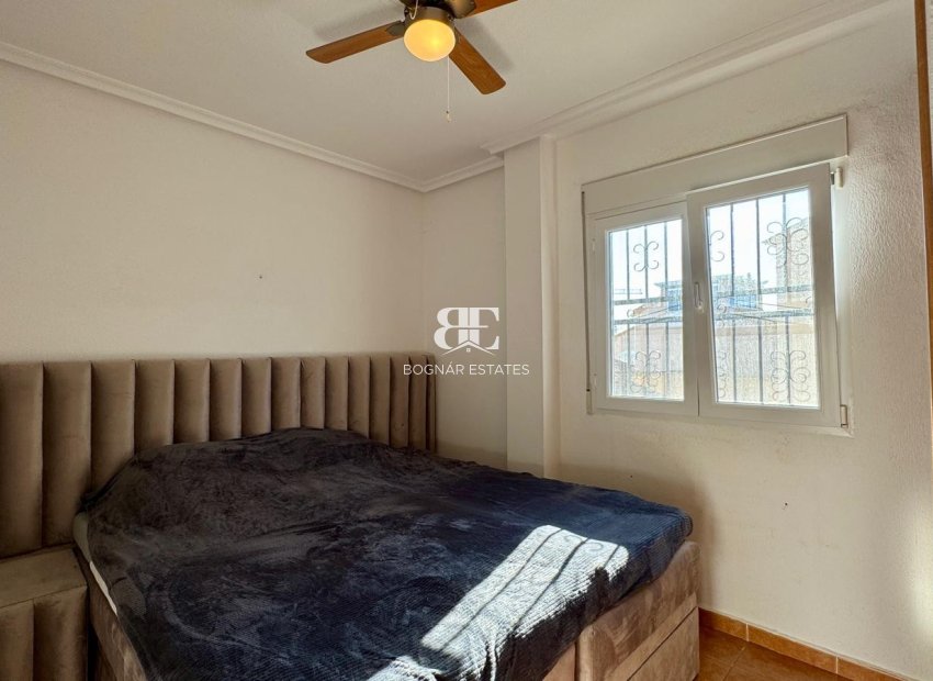 Herverkoop - Villa -
Torrevieja - Los Altos*