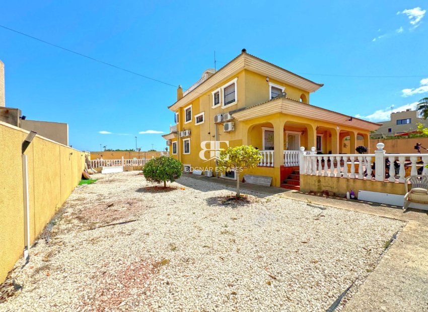 Herverkoop - Villa -
Torrevieja - Los Balcones - Los Altos del Edén