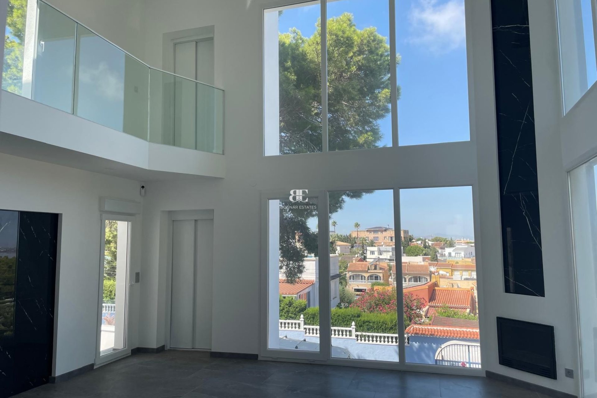 Herverkoop - Villa -
Torrevieja - Los Balcones