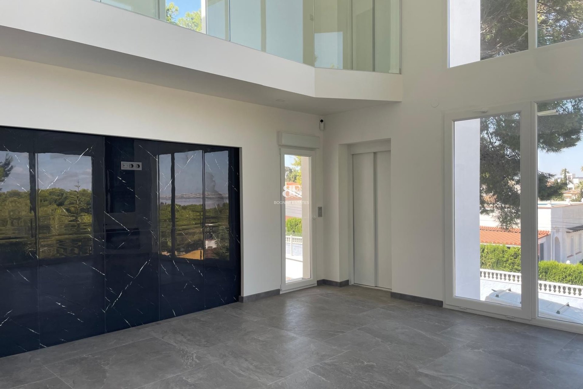 Herverkoop - Villa -
Torrevieja - Los Balcones