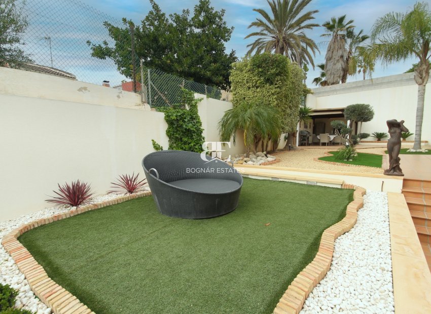 Herverkoop - Villa -
Torrevieja - Los Balcones