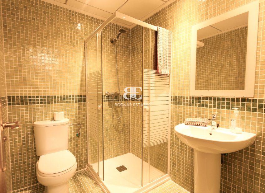 Herverkoop - Villa -
Torrevieja - Los Balcones