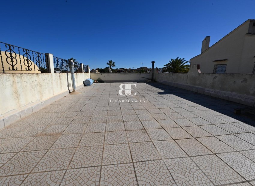 Herverkoop - Villa -
Torrevieja - Los Balcones