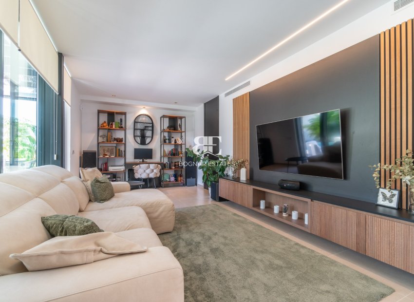 Herverkoop - Villa -
Torrevieja - Los Balcones