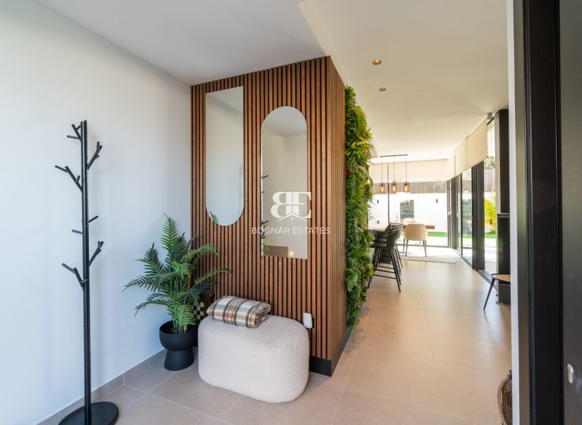 Herverkoop - Villa -
Torrevieja - Los Balcones