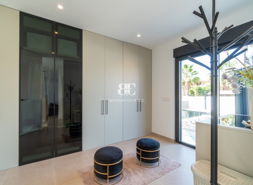 Herverkoop - Villa -
Torrevieja - Los Balcones