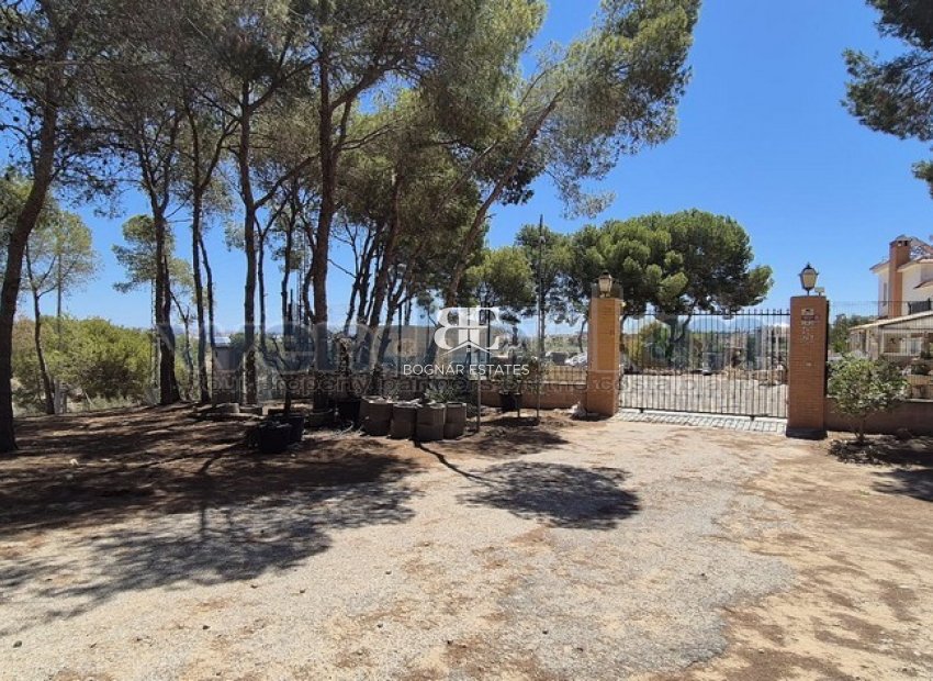 Herverkoop - Villa -
Torrevieja - Los Balcones
