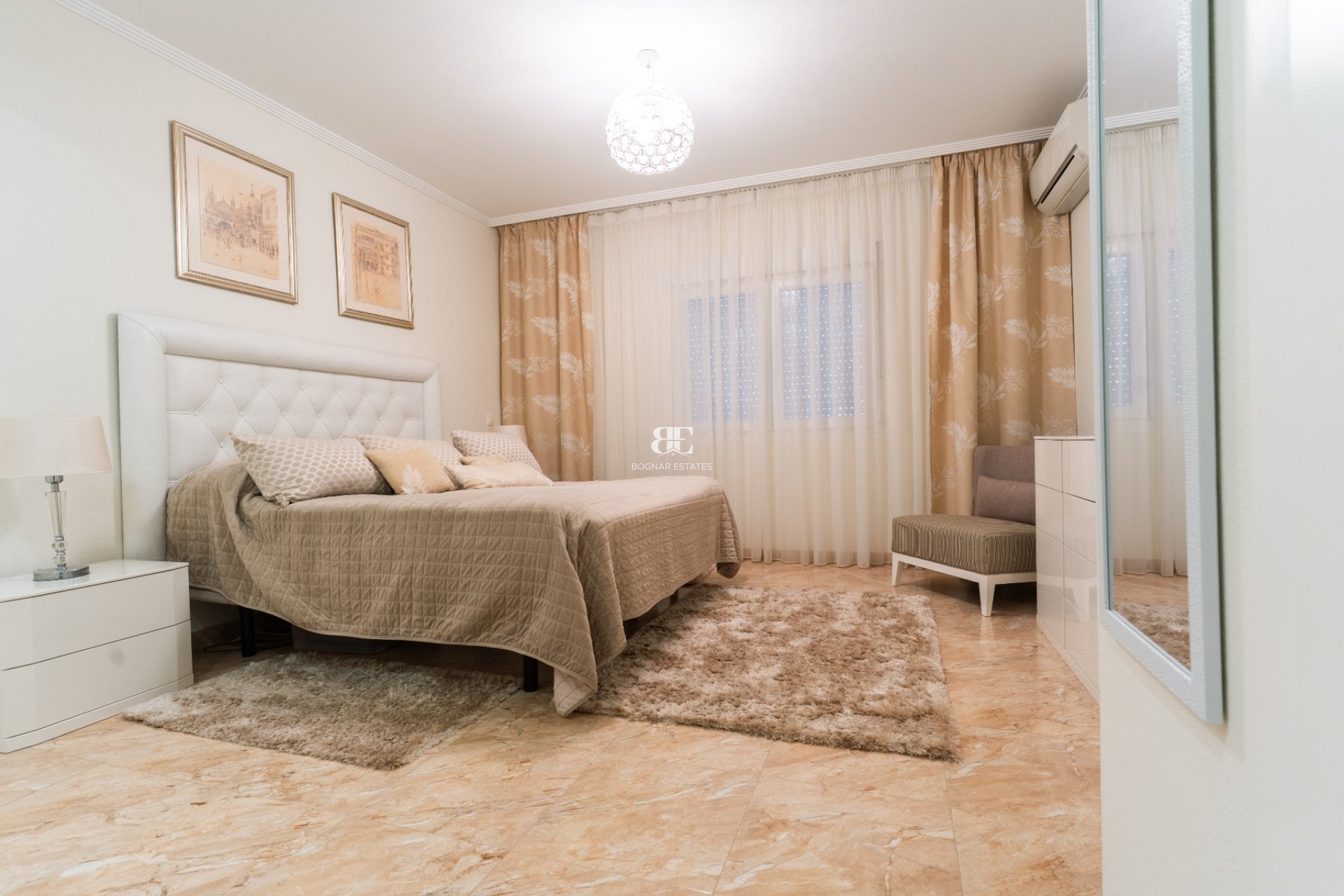 Herverkoop - Villa -
Torrevieja - Los Balcones