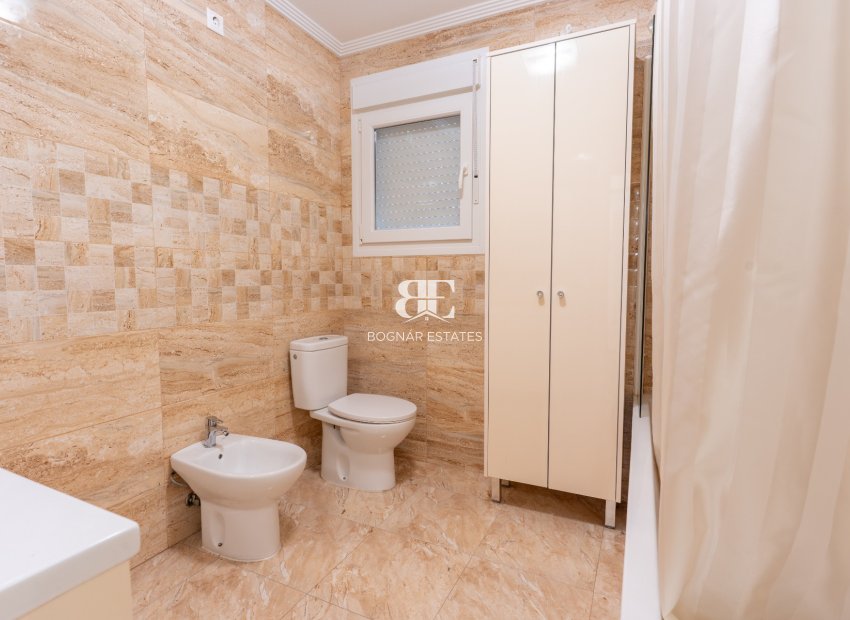 Herverkoop - Villa -
Torrevieja - Los Balcones