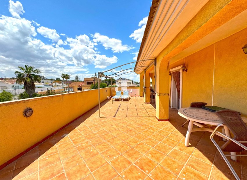 Herverkoop - Villa -
Torrevieja - Los Balcones