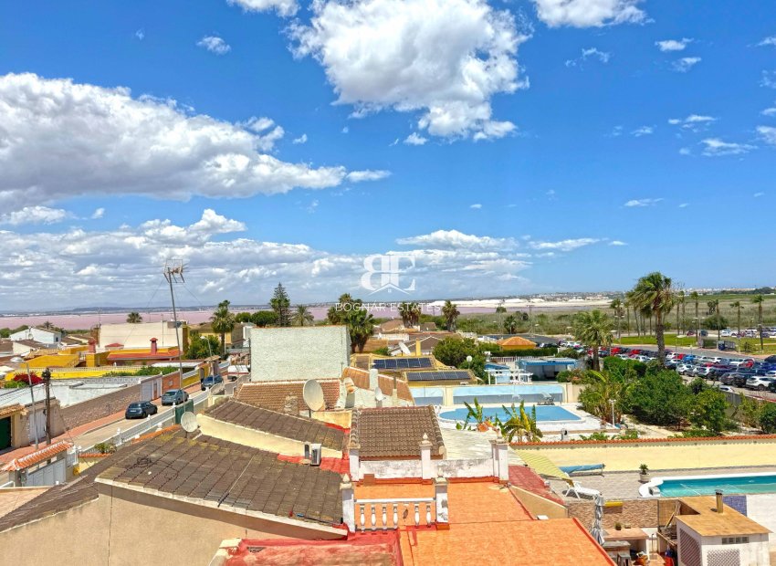 Herverkoop - Villa -
Torrevieja - Los Balcones