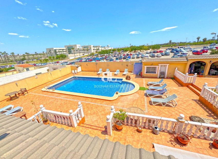 Herverkoop - Villa -
Torrevieja - Los Balcones