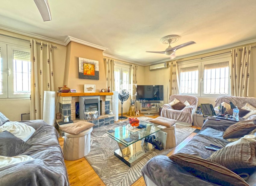 Herverkoop - Villa -
Torrevieja - Los Balcones