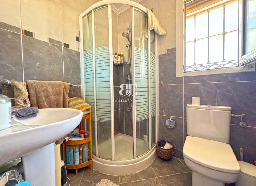 Herverkoop - Villa -
Torrevieja - Los Balcones