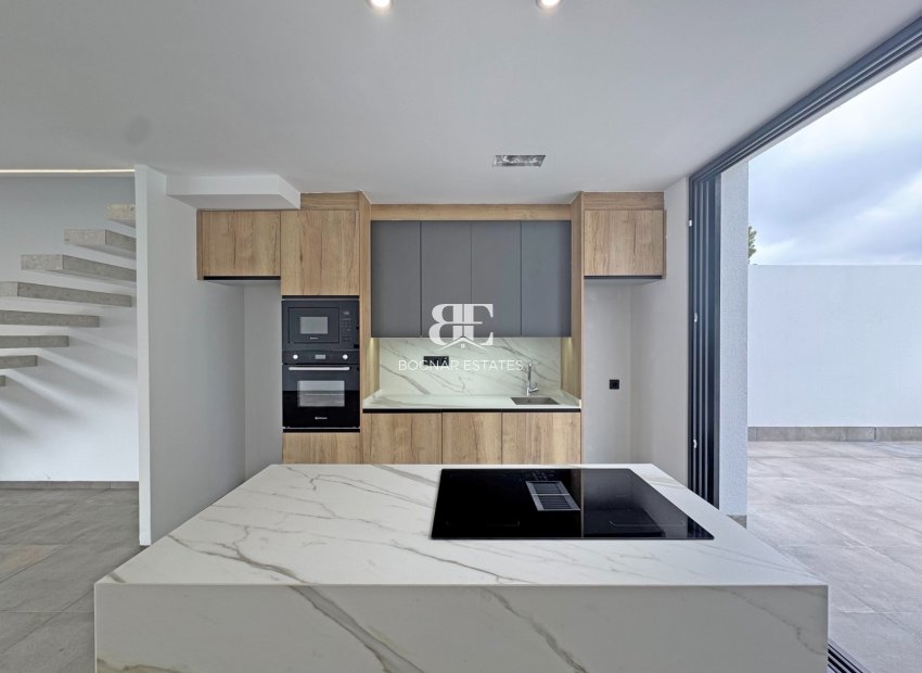 Herverkoop - Villa -
Torrevieja - Los Balcones