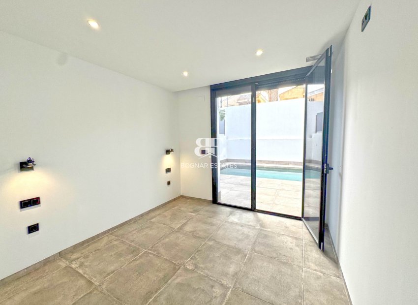 Herverkoop - Villa -
Torrevieja - Los Balcones