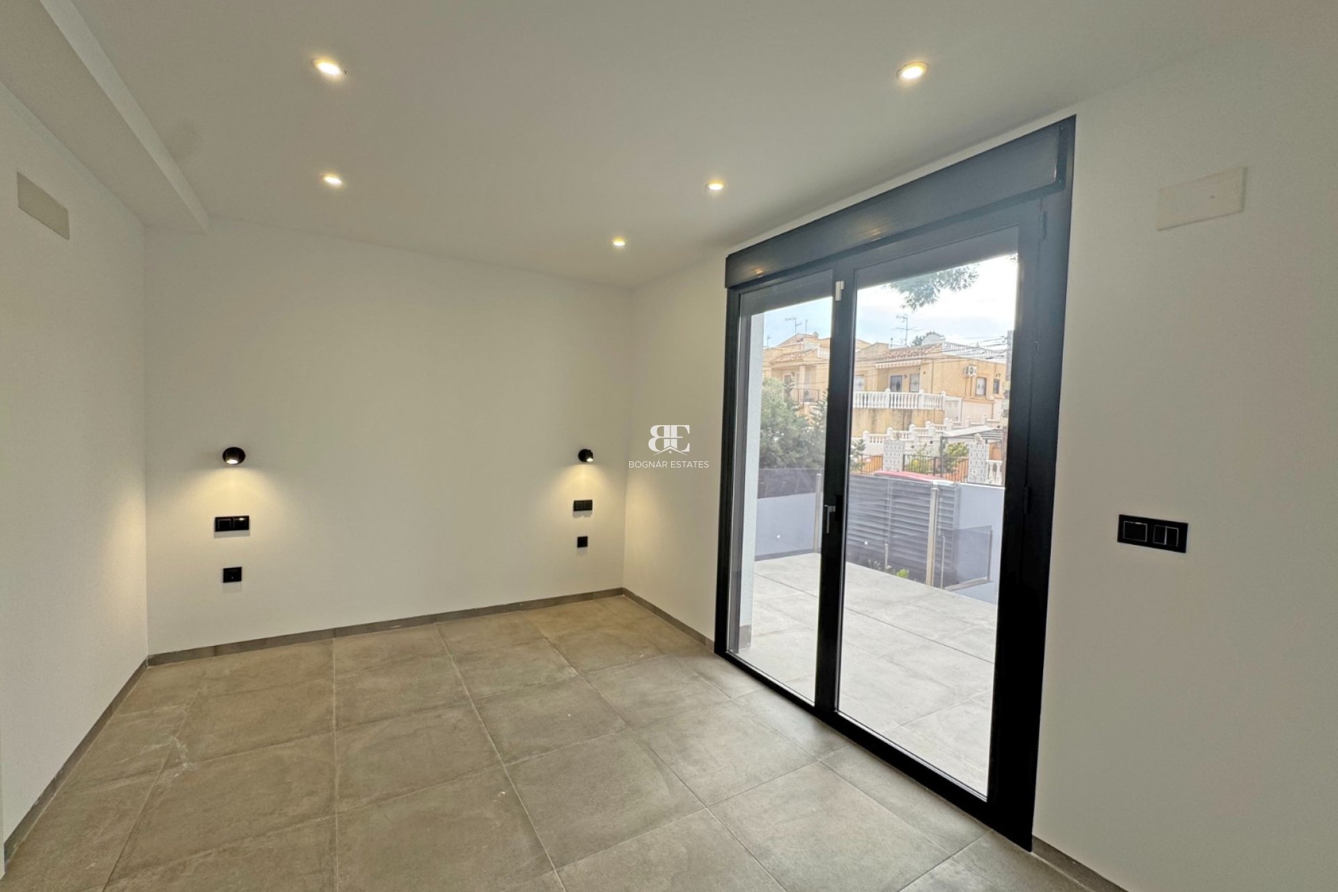 Herverkoop - Villa -
Torrevieja - Los Balcones