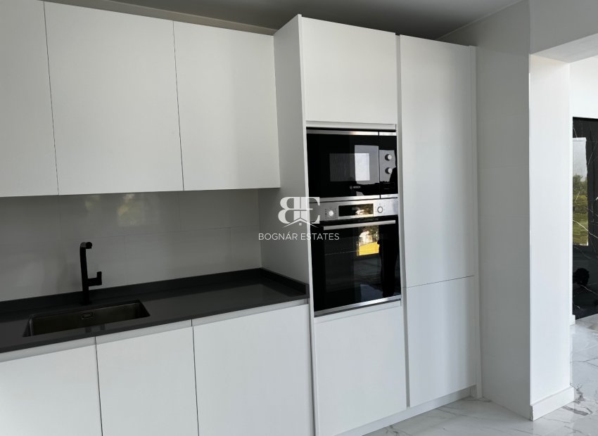 Herverkoop - Villa -
Torrevieja - Los Balcones