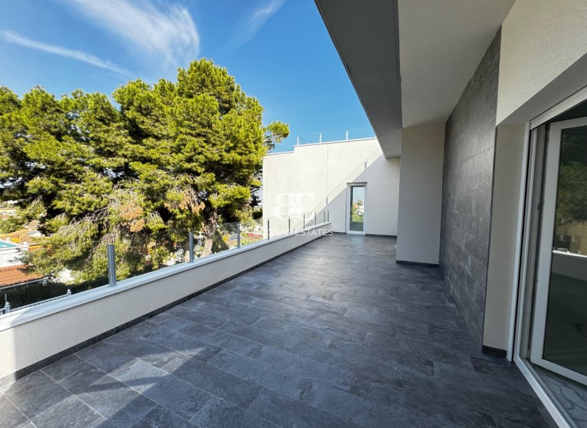 Herverkoop - Villa -
Torrevieja - Los Balcones