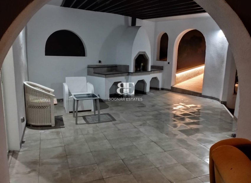 Herverkoop - Villa -
Torrevieja - Los Balcones