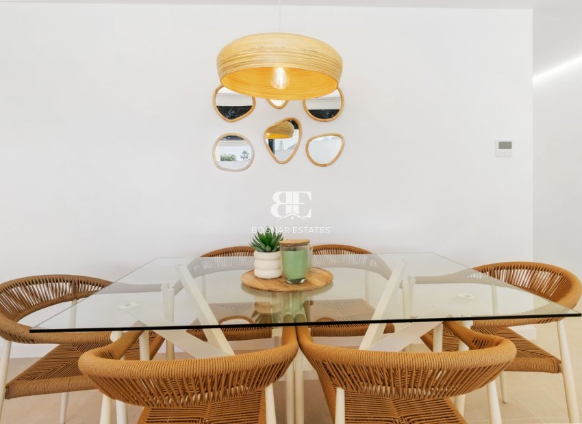 Herverkoop - Villa -
Torrevieja - San Luis