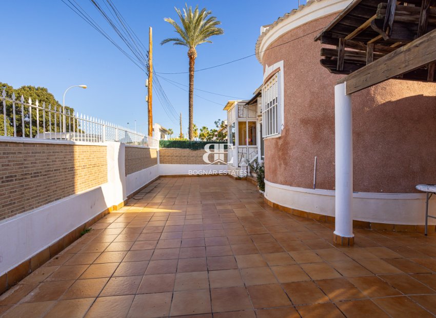 Herverkoop - Villa -
Torrevieja - San Luis