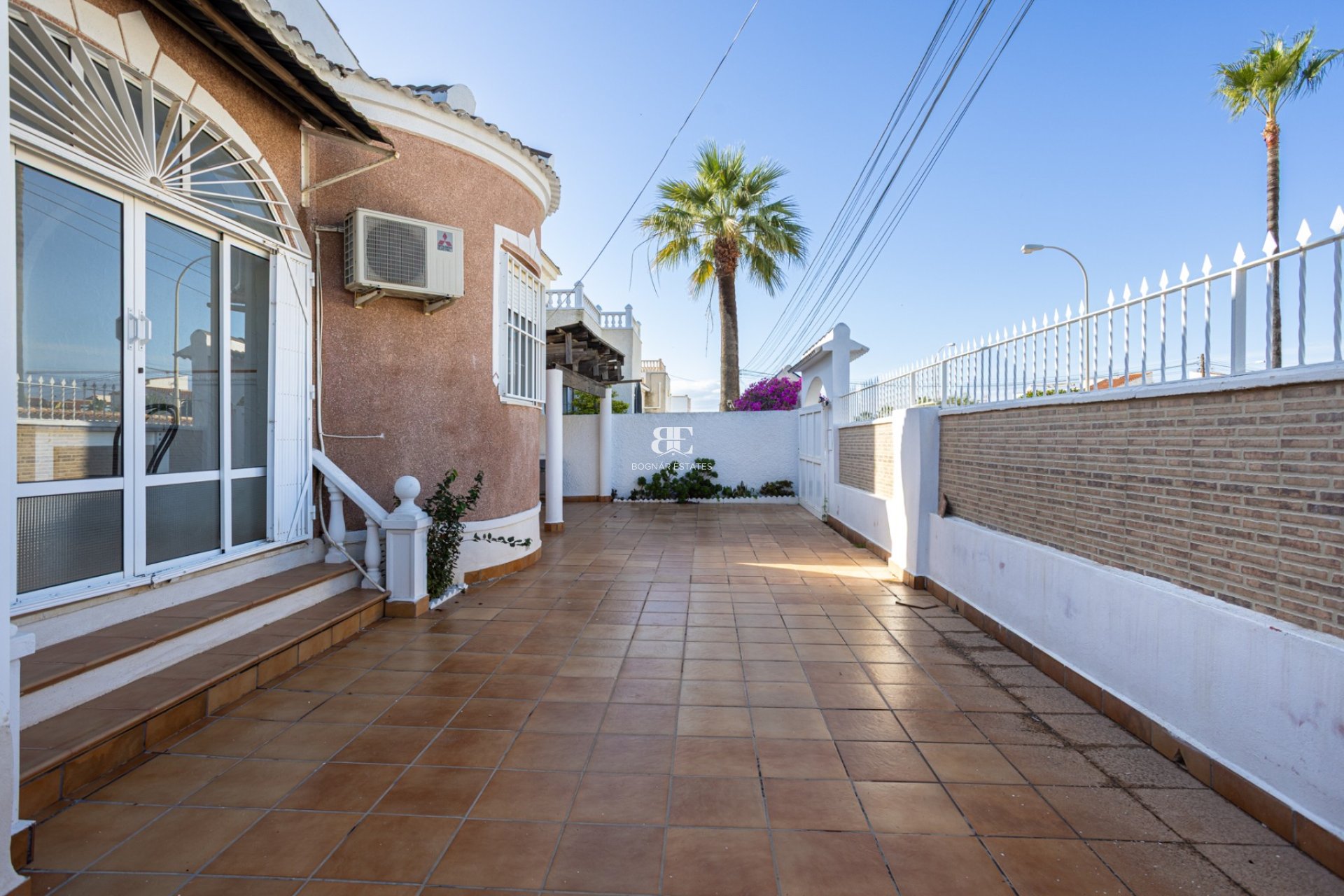 Herverkoop - Villa -
Torrevieja - San Luis