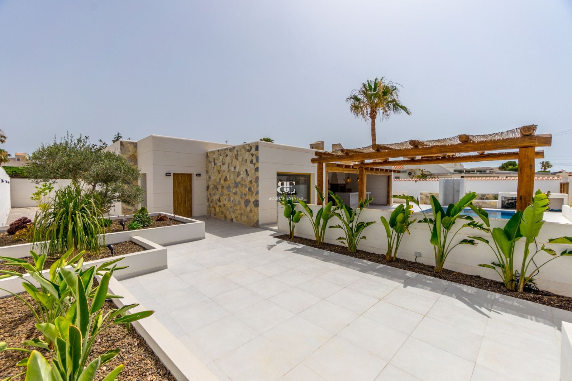 Herverkoop - Villa -
Torrevieja - Torreta Florida