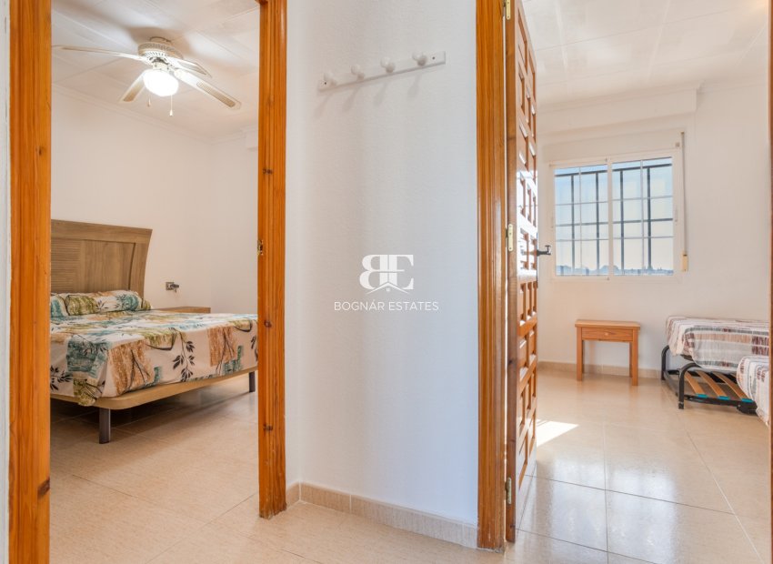 Herverkoop - Villa -
Torrevieja - Urbanización San Luis