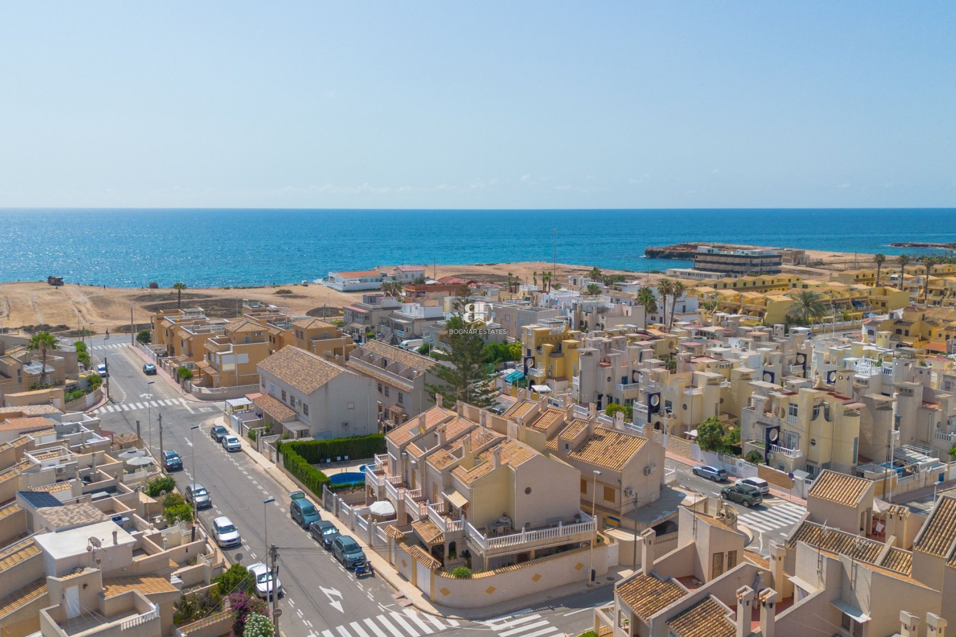 Herverkoop - Villa -
Torrevieja - Zona los Frutales