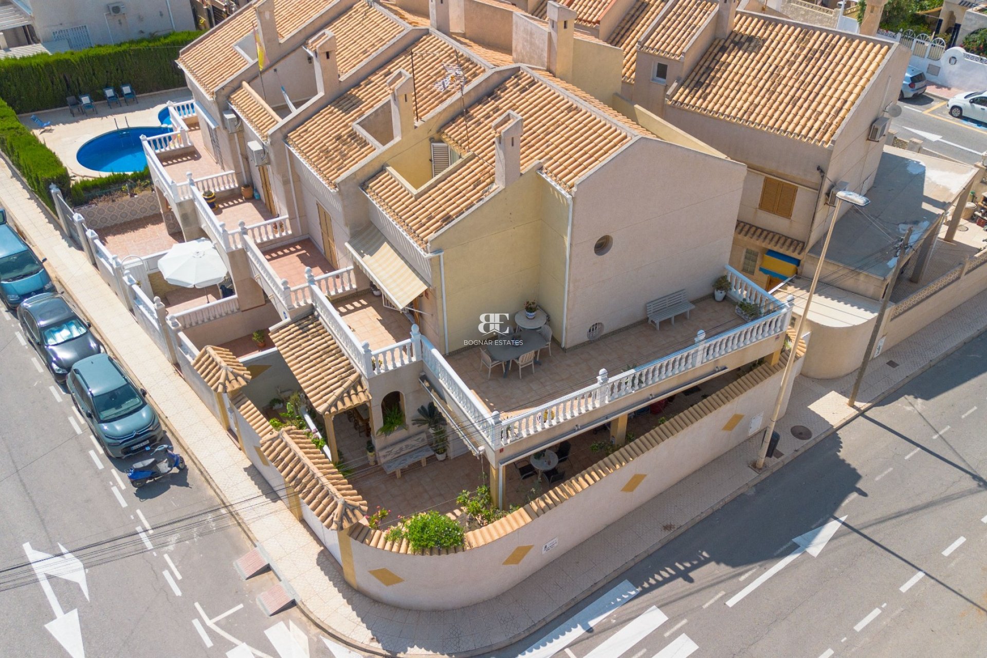 Herverkoop - Villa -
Torrevieja - Zona los Frutales