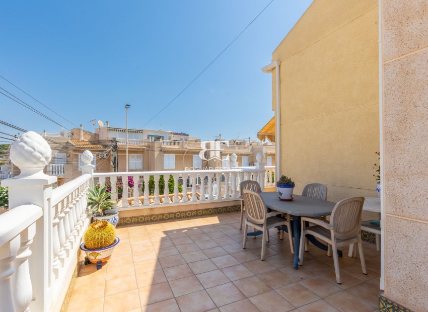 Herverkoop - Villa -
Torrevieja - Zona los Frutales