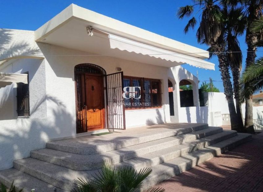 Herverkoop - Villa -
Villajoyosa - Varadero/ Estudiantes beach