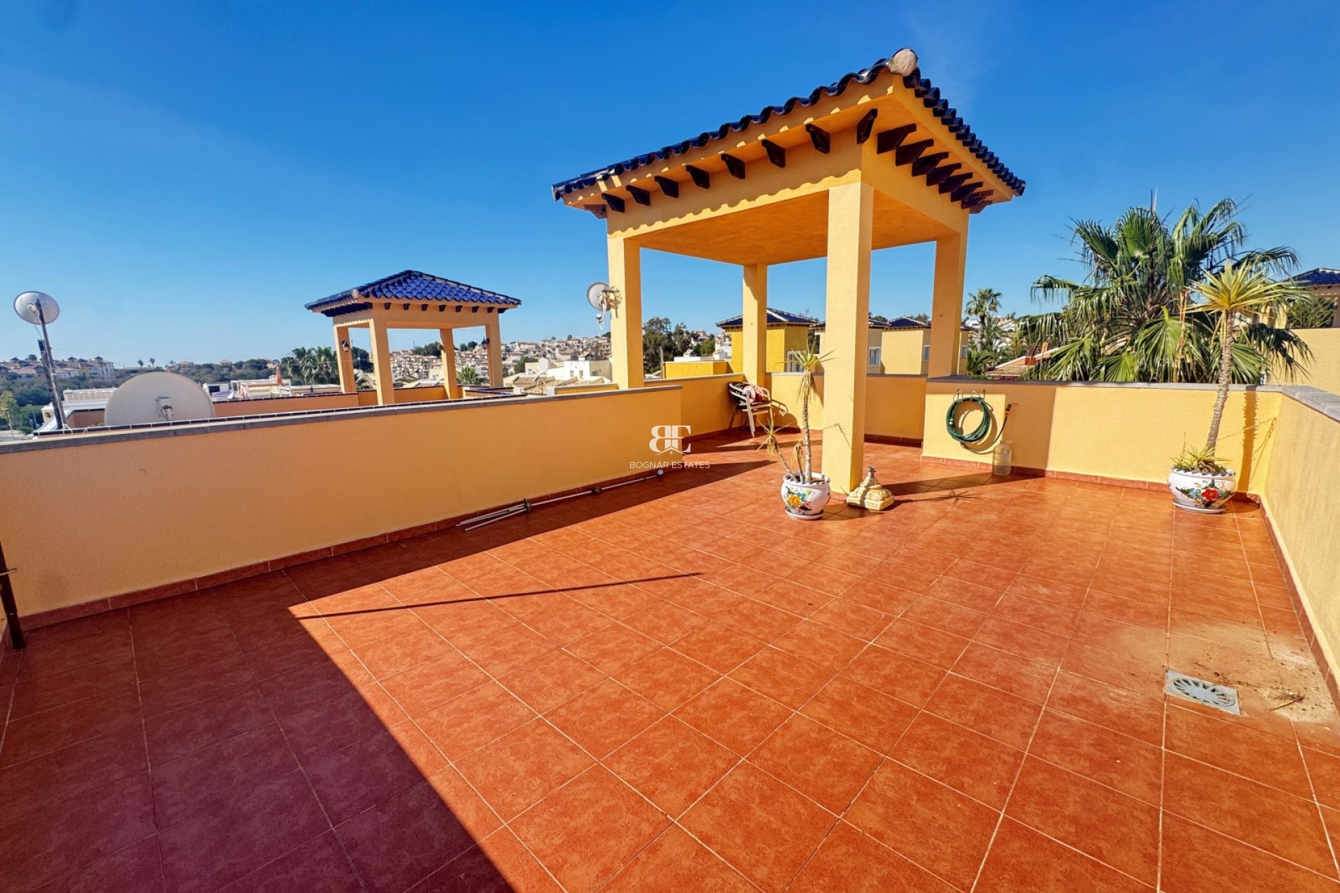 Herverkoop - Villa -
Villamartín - Lomas del Golf