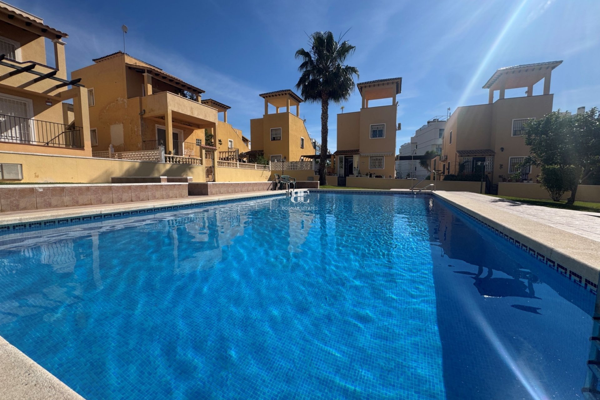 Herverkoop - Villa -
Villamartín - Lomas del Golf