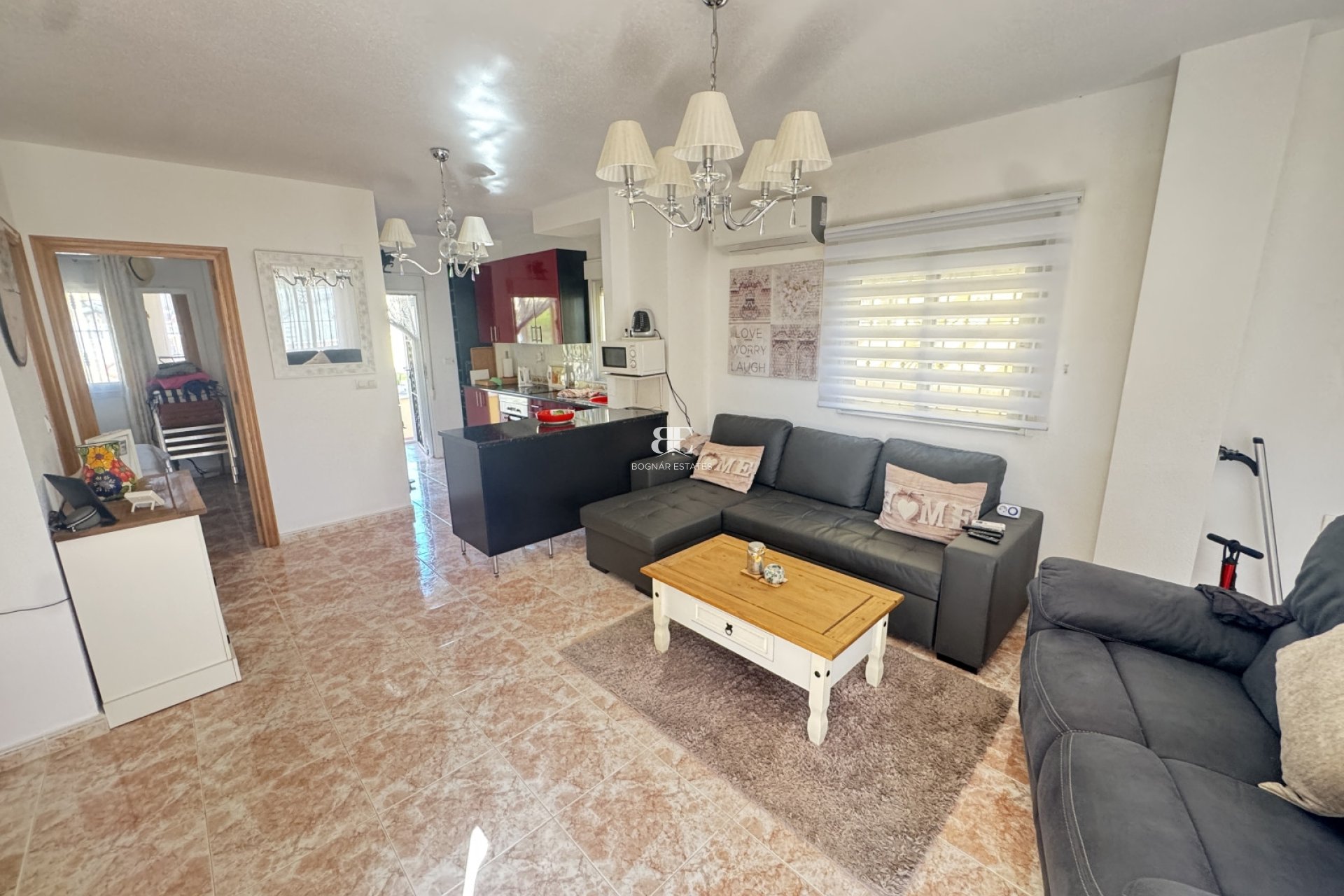 Herverkoop - Villa -
Villamartín - Lomas del Golf