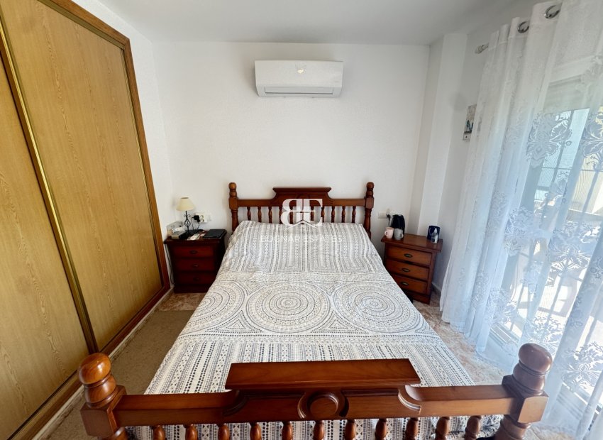Herverkoop - Villa -
Villamartín - Lomas del Golf